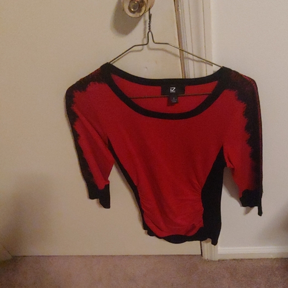 Top - Picture 1 of 4